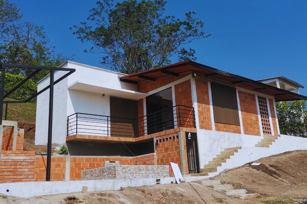 2 CC OASIS SANTAGUEDA