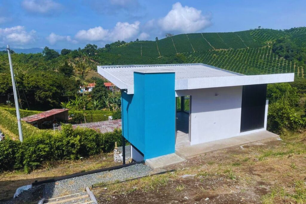 2 RM AMATISTA GLAMPING PALESTINA